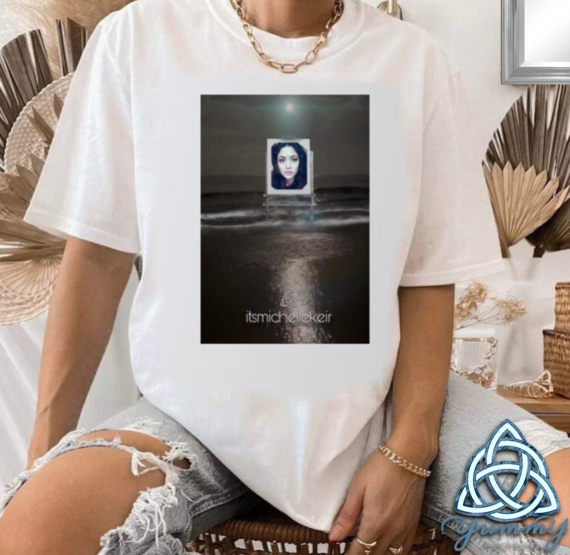 Unisex itsmichellekeir Moon Tee